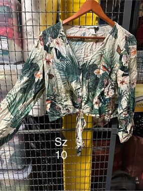H&M Tropical Tie-Front Blouse in Green and Cream